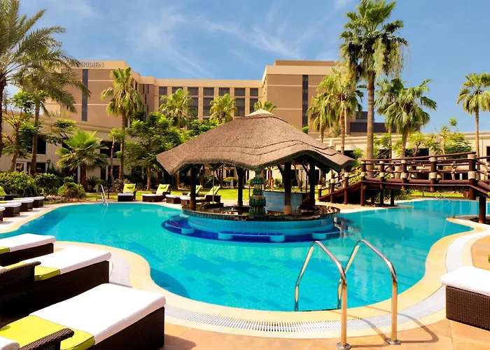 Le Meridien Dubai Hotel & Conference Centre